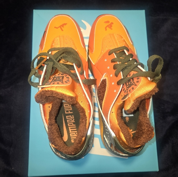 Nike huarache doernbecher size 8 mens - Picture 3 of 4